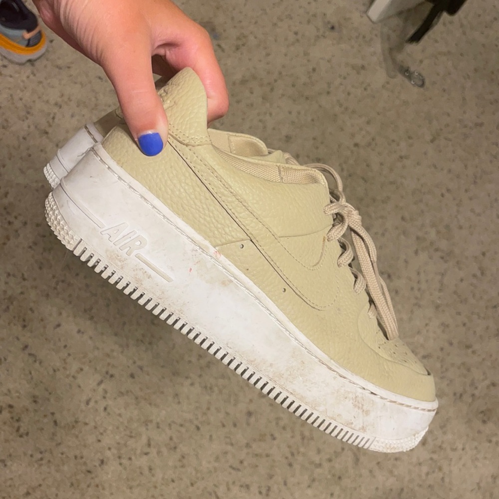 Nike Air Force 1